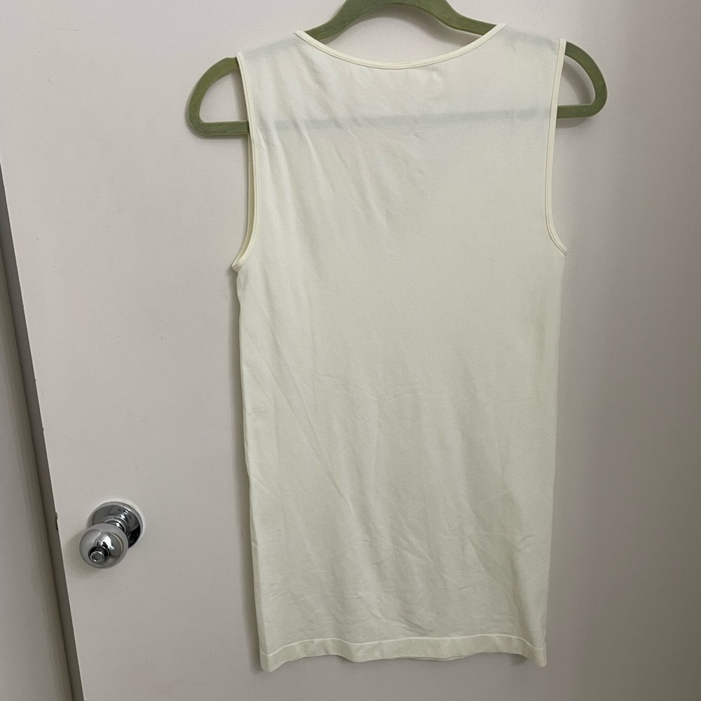 Skinnytees layering tank - Picture 2 of 7